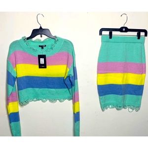 Brand new fashion nova sweater set.